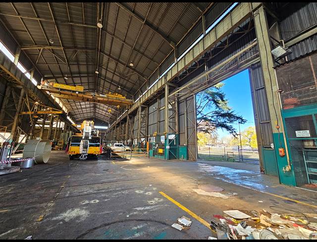 6,700M² FACTORY TO LET IN DUNCANVILLE